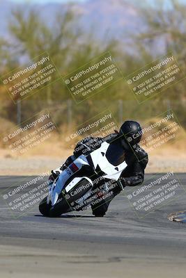 media/Mar-12-2022-SoCal Trackdays (Sat) [[152081554b]]/Turn 2 (1145am)/